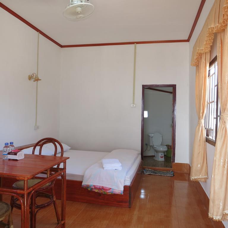 Muang Phônsavan Kongkeo Guesthouse מראה חיצוני תמונה